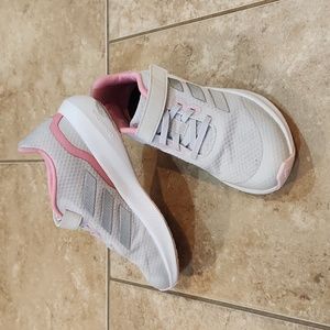 Girls Adidas 13.5 shoe